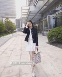 Picture of Issey Miyake Handbags _SKUfw220571828fw
